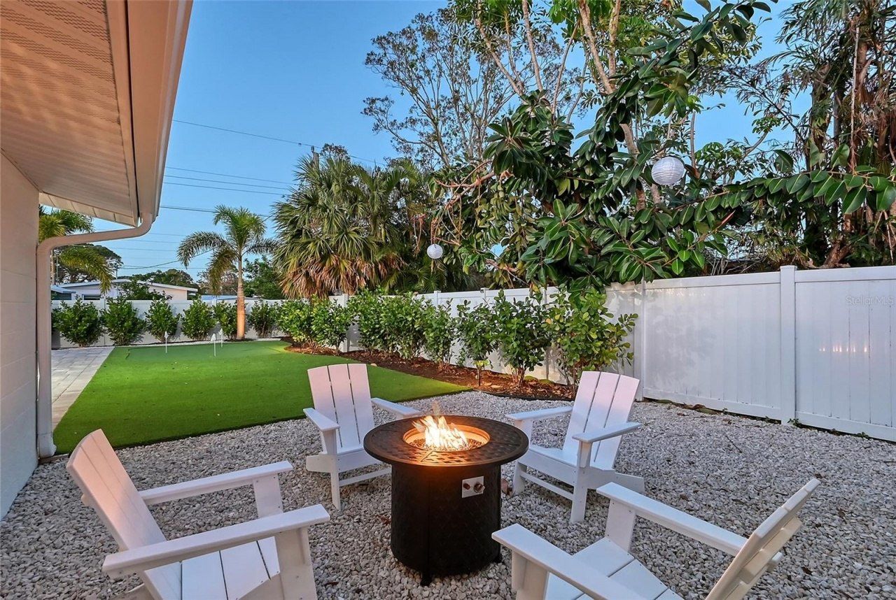 2365 Bay Street, Sarasota, FL 34237 Photo
