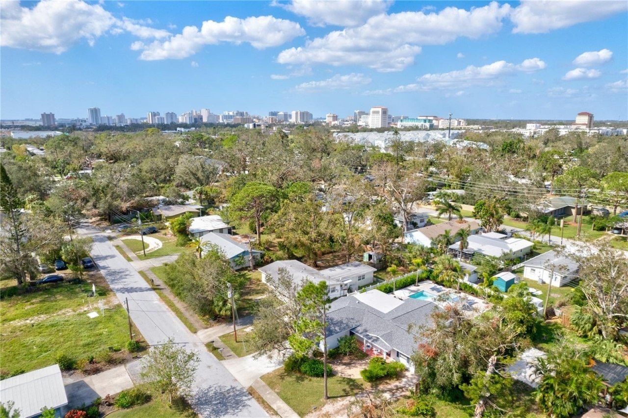 2365 Bay Street, Sarasota, FL 34237 Photo