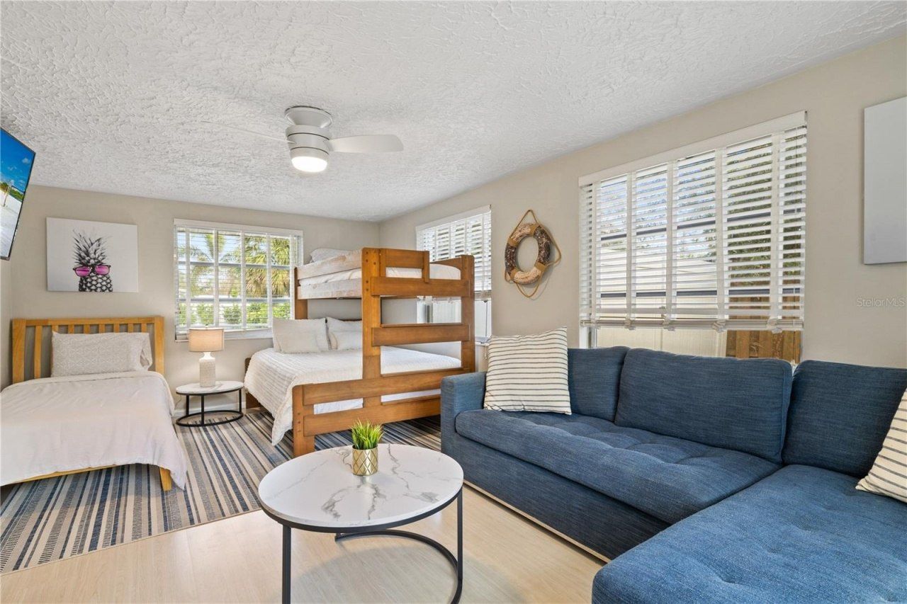 2365 Bay Street, Sarasota, FL 34237 Photo