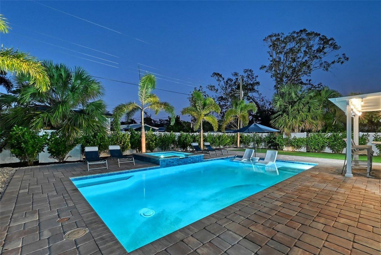 2365 Bay Street, Sarasota, FL 34237 Photo