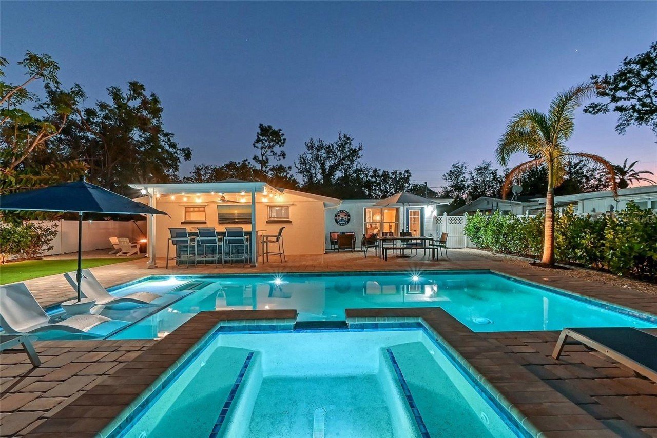 2365 Bay Street, Sarasota, FL 34237 Photo