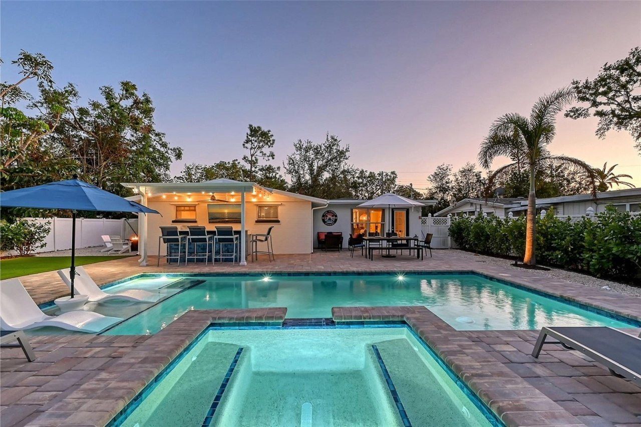 2365 Bay Street, Sarasota, FL 34237 Photo