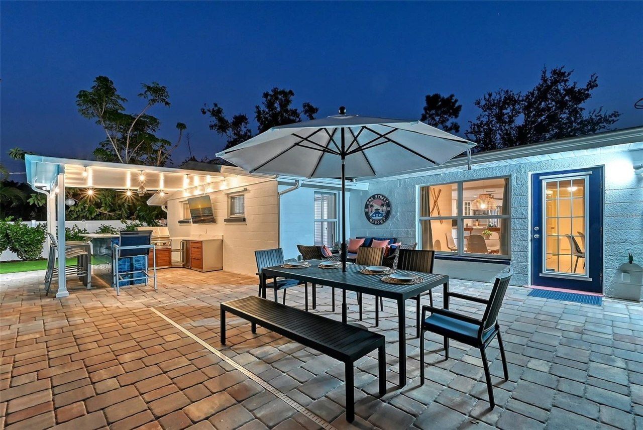 2365 Bay Street, Sarasota, FL 34237 Photo