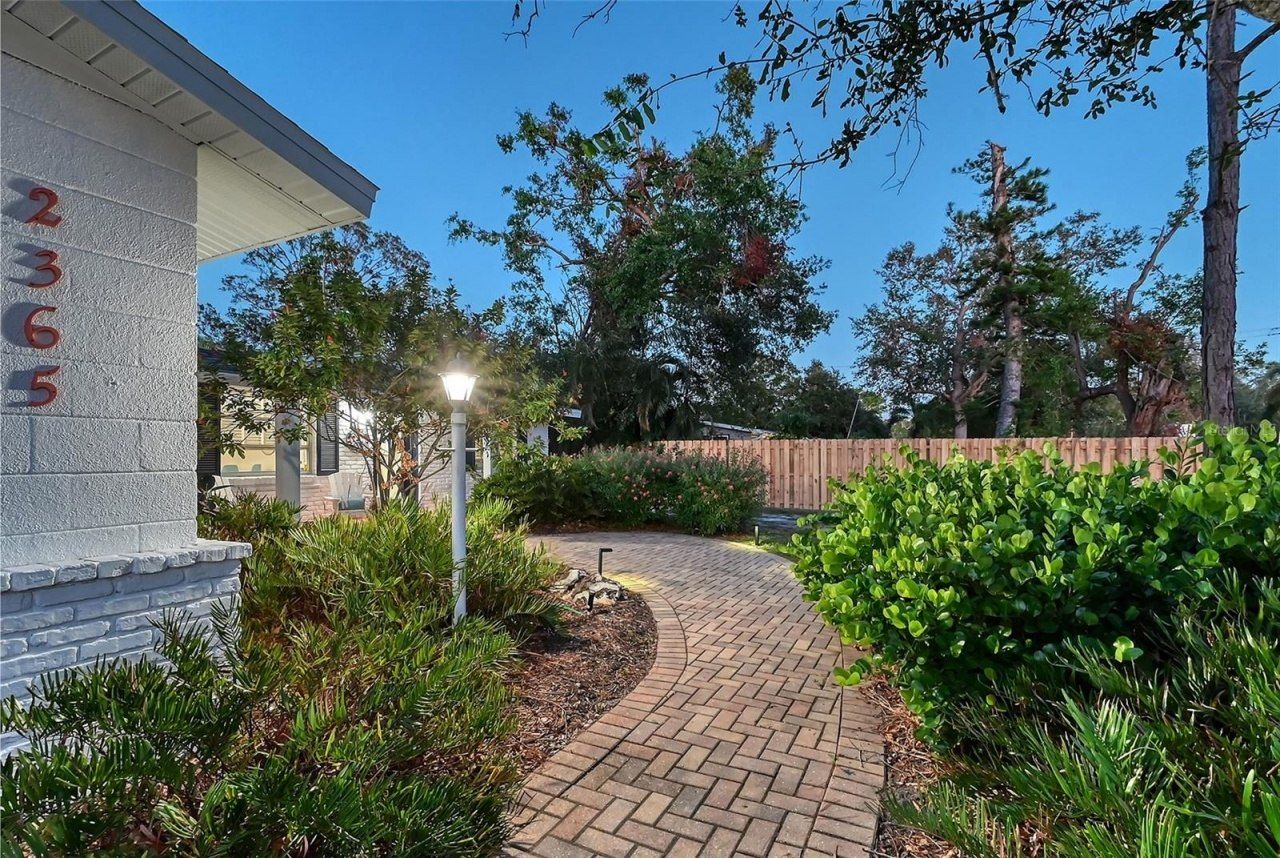 2365 Bay Street, Sarasota, FL 34237 Photo