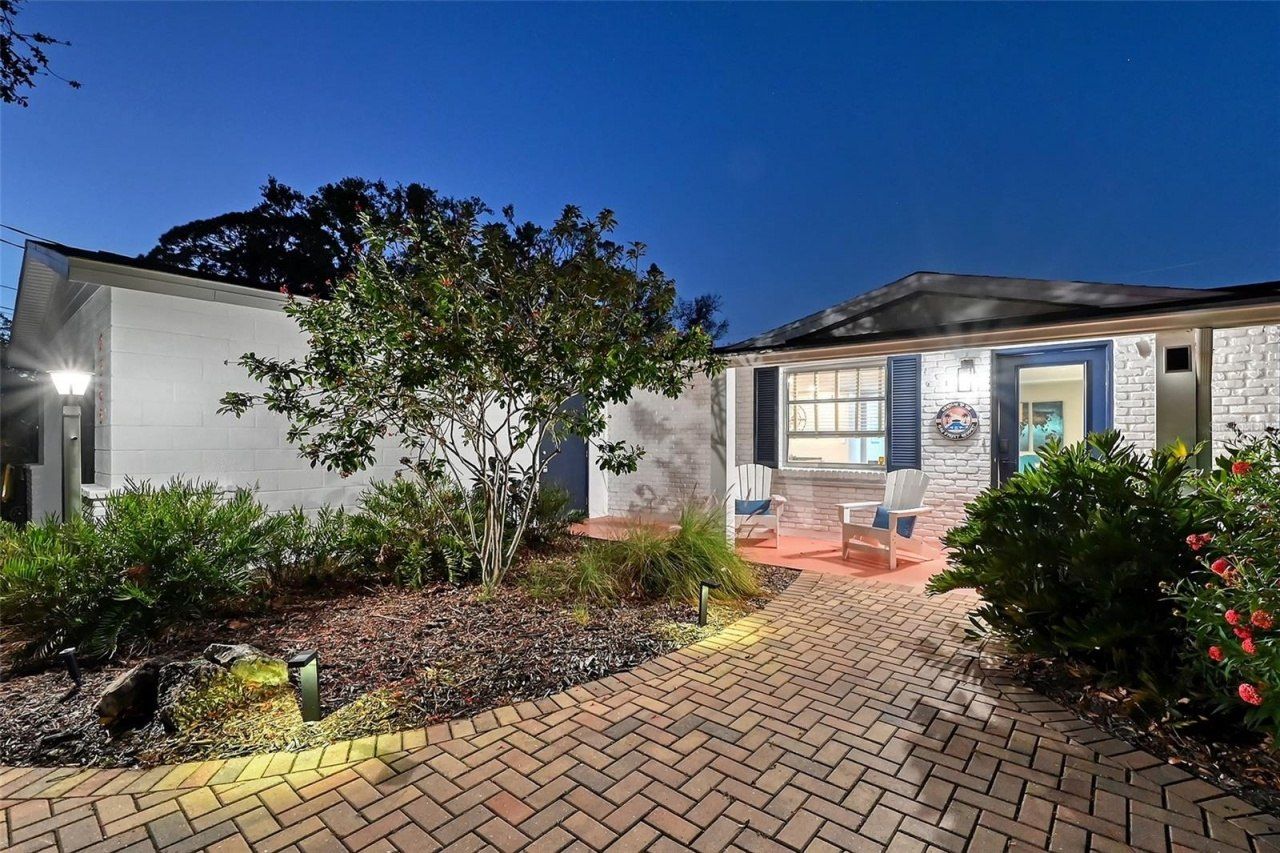 2365 Bay Street, Sarasota, FL 34237 Photo