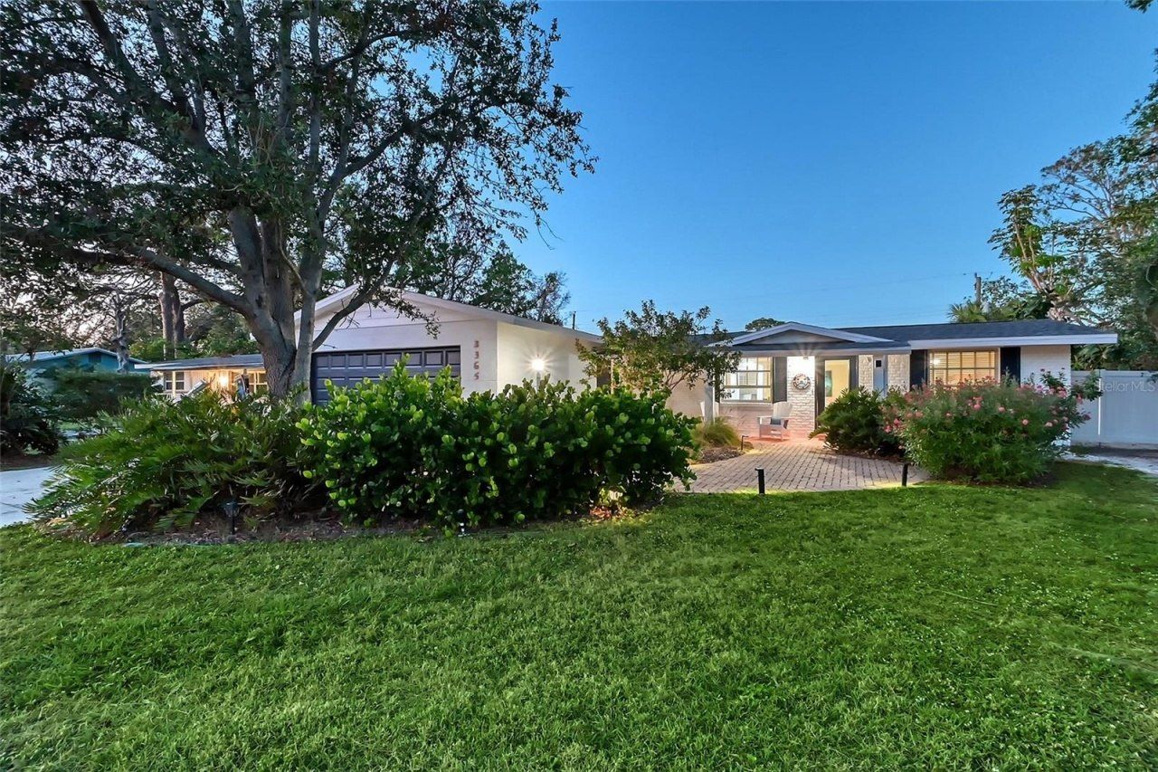 2365 Bay Street, Sarasota, FL 34237 Photo