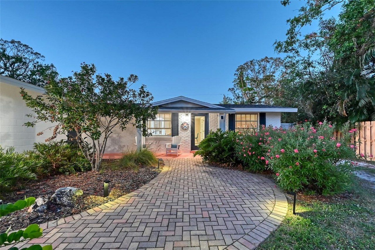 2365 Bay Street, Sarasota, FL 34237 Photo