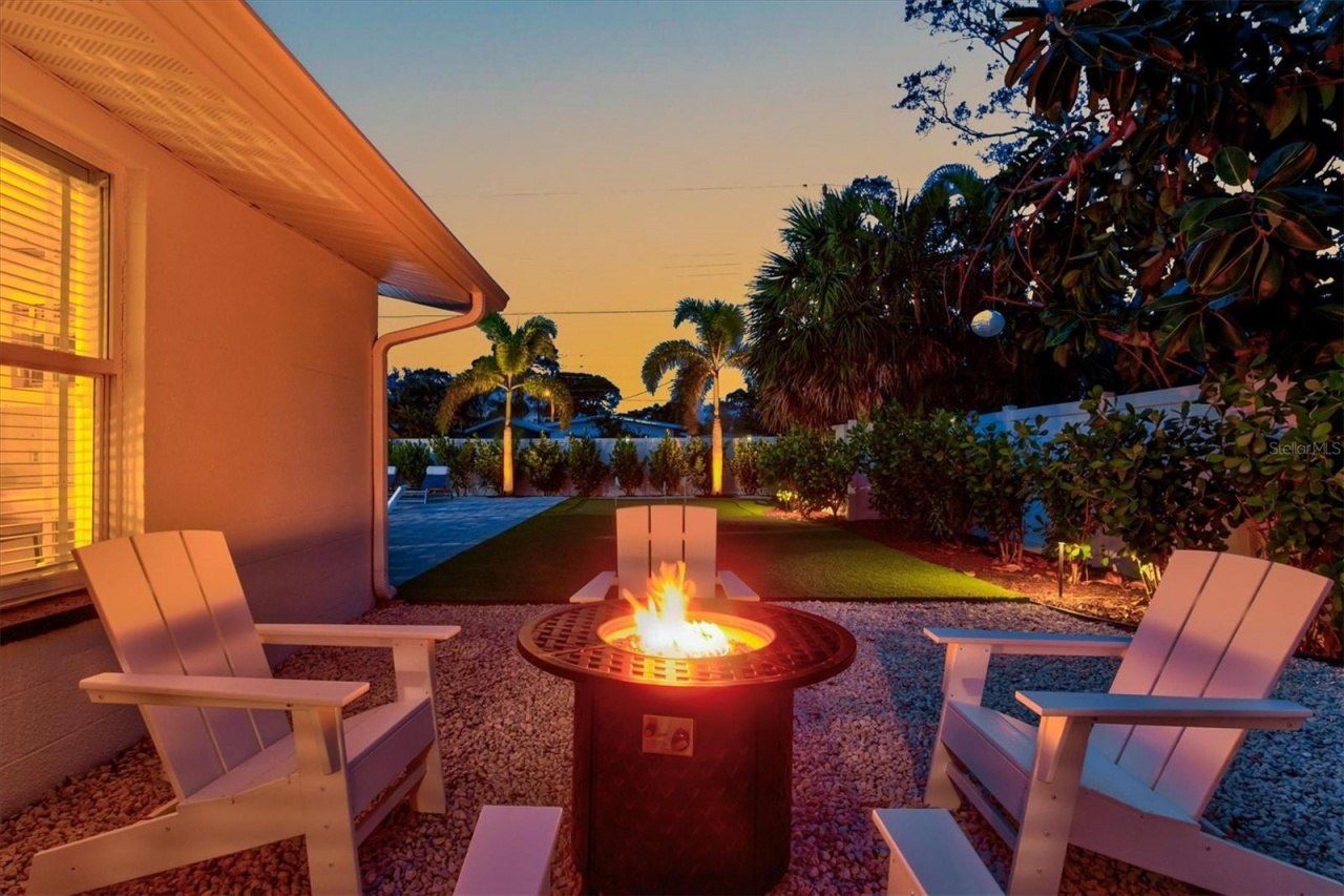 2365 Bay Street, Sarasota, FL 34237 Photo