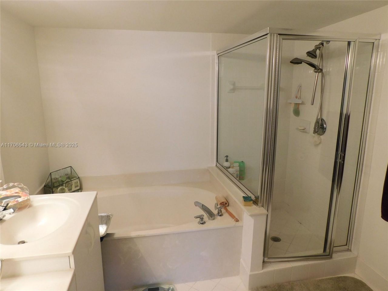 5749 Gemstone Ct, Unit 307, Boynton Beach, FL 33437 Photo