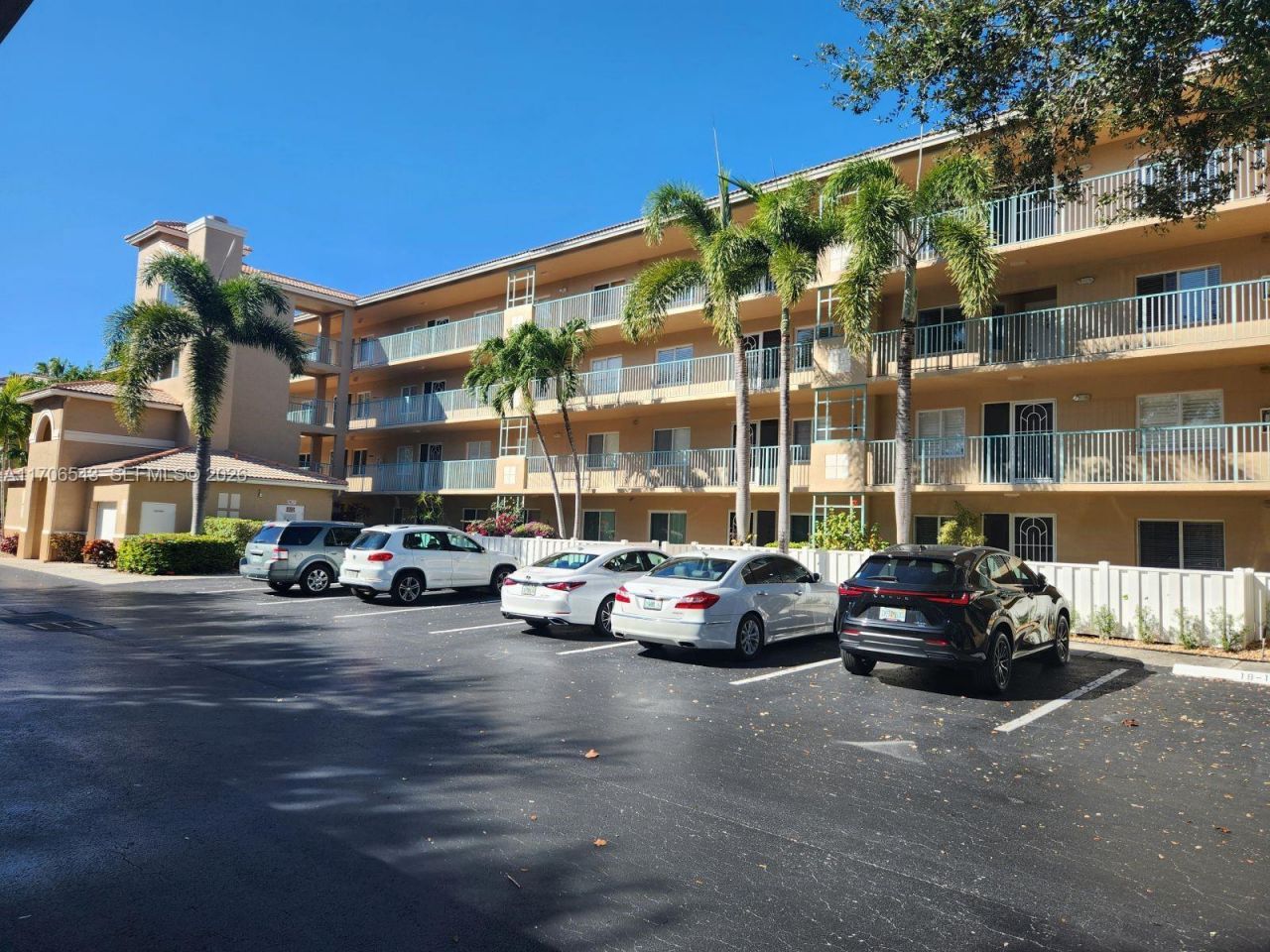 5749 Gemstone Ct, Unit 307, Boynton Beach, FL 33437 Photo