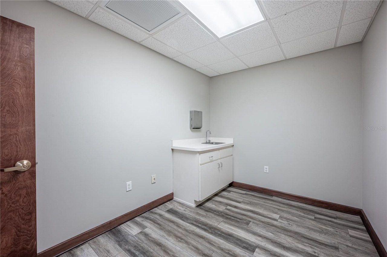 801 N Bay Street, Eustis, FL 32726 Photo