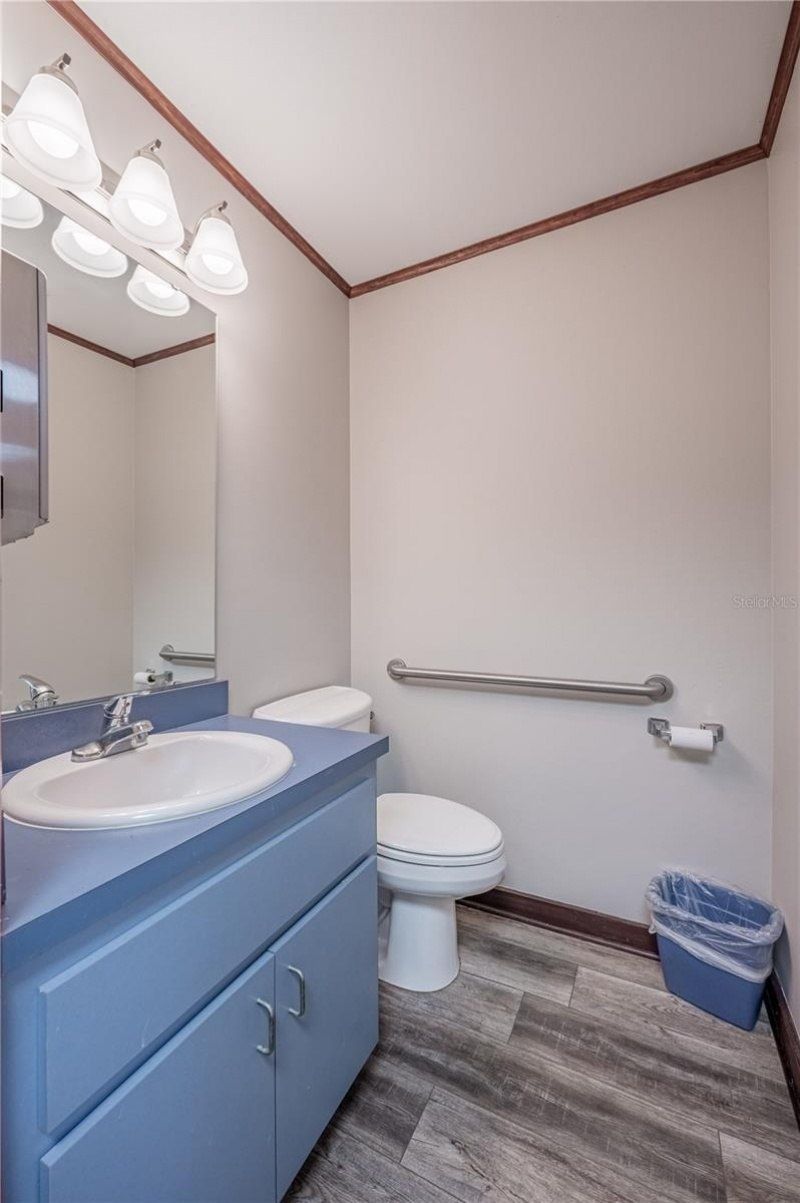 801 N Bay Street, Eustis, FL 32726 Photo