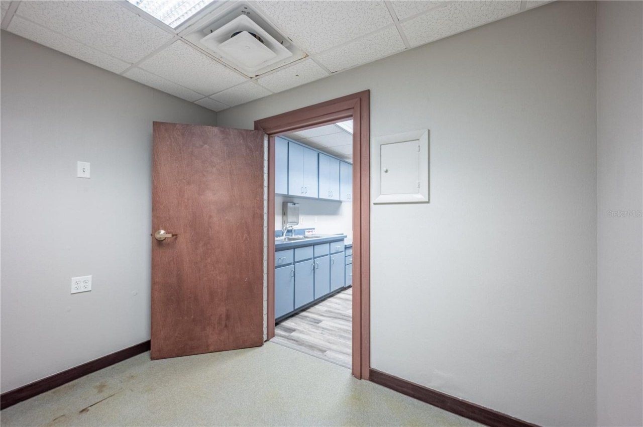 801 N Bay Street, Eustis, FL 32726 Photo