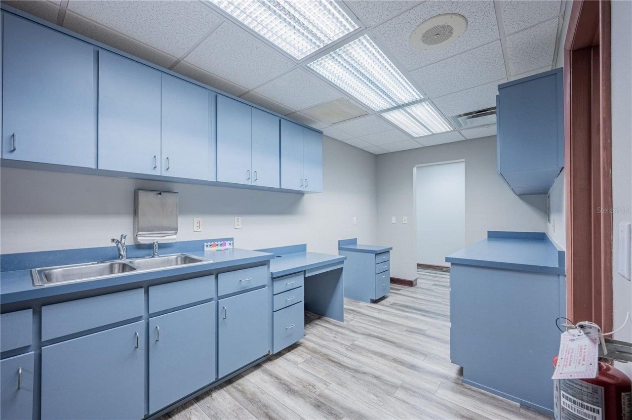 801 N Bay Street, Eustis, FL 32726 Photo