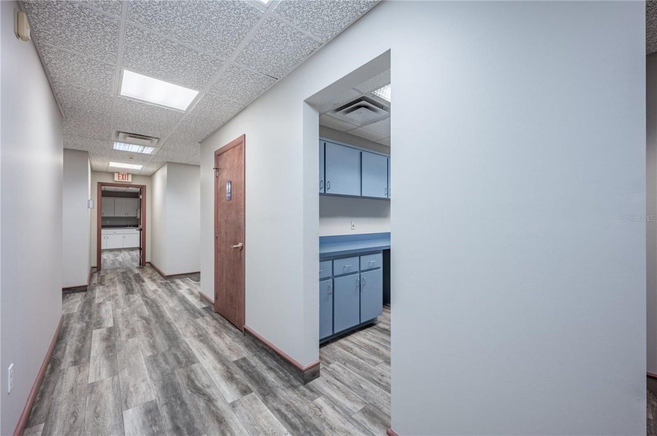 801 N Bay Street, Eustis, FL 32726 Photo