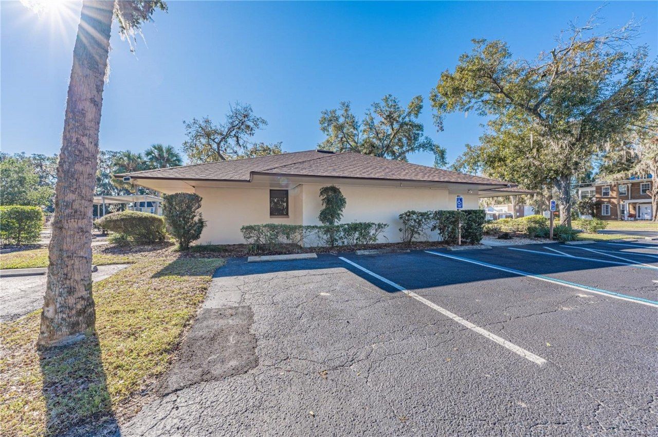 801 N Bay Street, Eustis, FL 32726 Photo