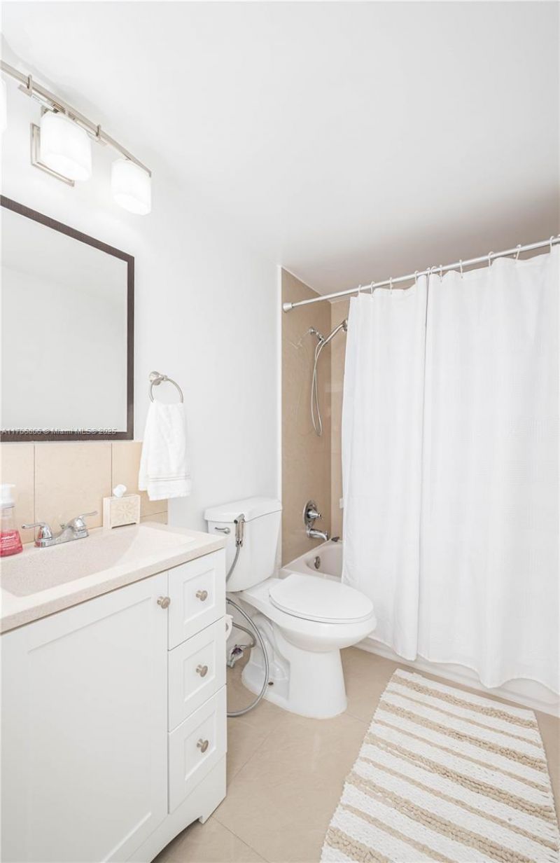 3505 S Ocean Dr, Unit 221, Hollywood, FL 33019 Photo