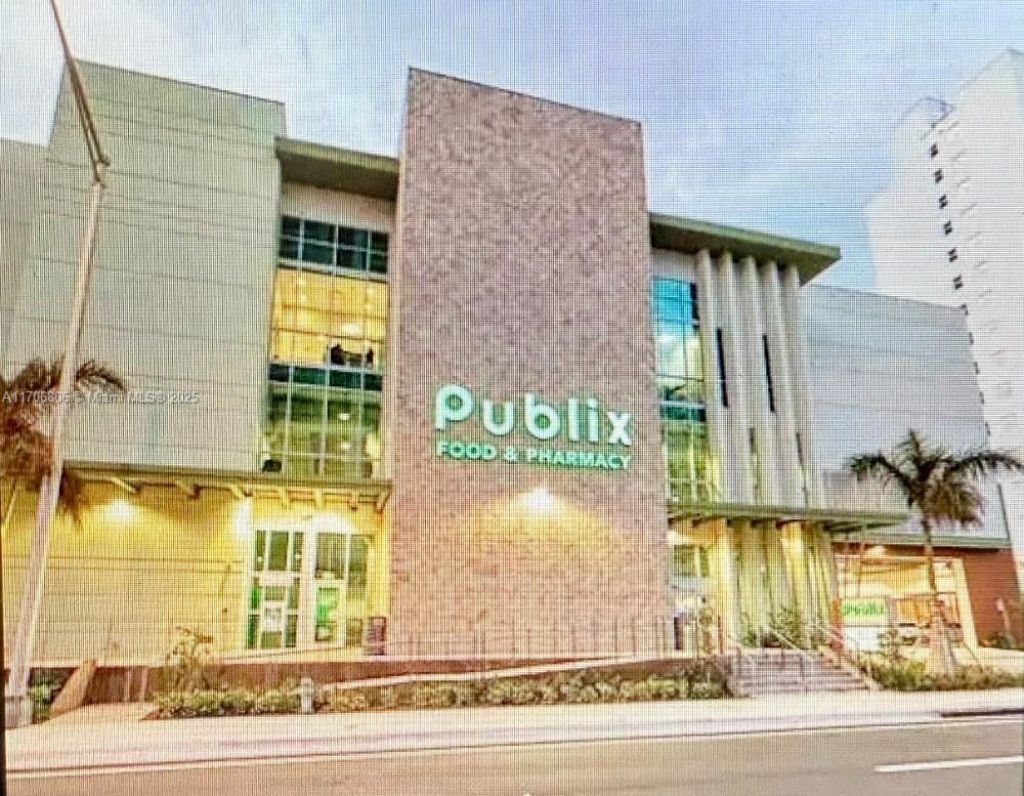 3505 S Ocean Dr, Unit 221, Hollywood, FL 33019 Photo