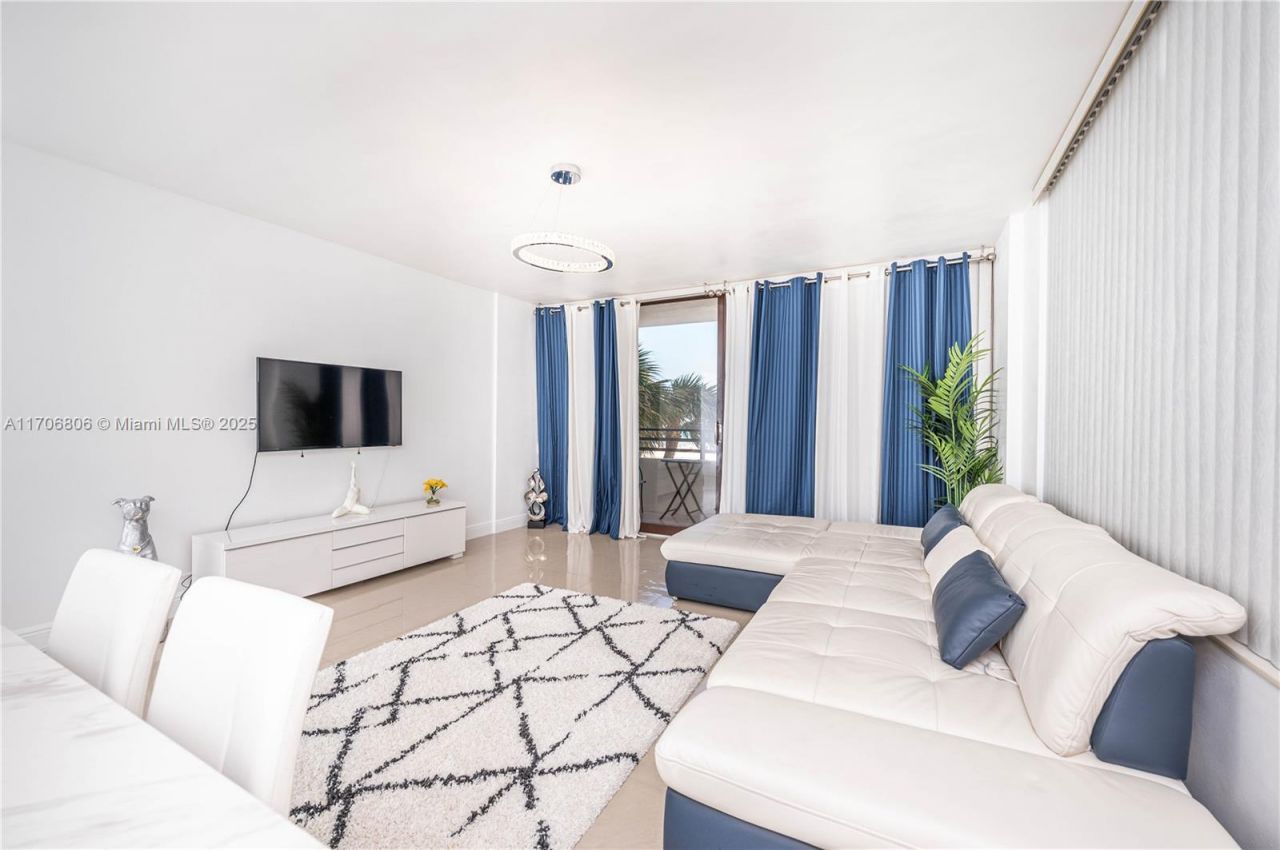 3505 S Ocean Dr, Unit 221, Hollywood, FL 33019 Photo