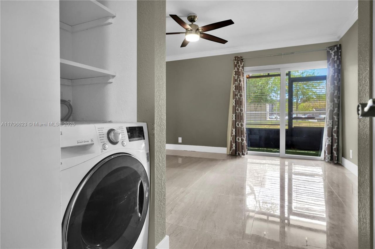 8550 N Sherman Cir, Unit 105, Miramar, FL 33025 Photo