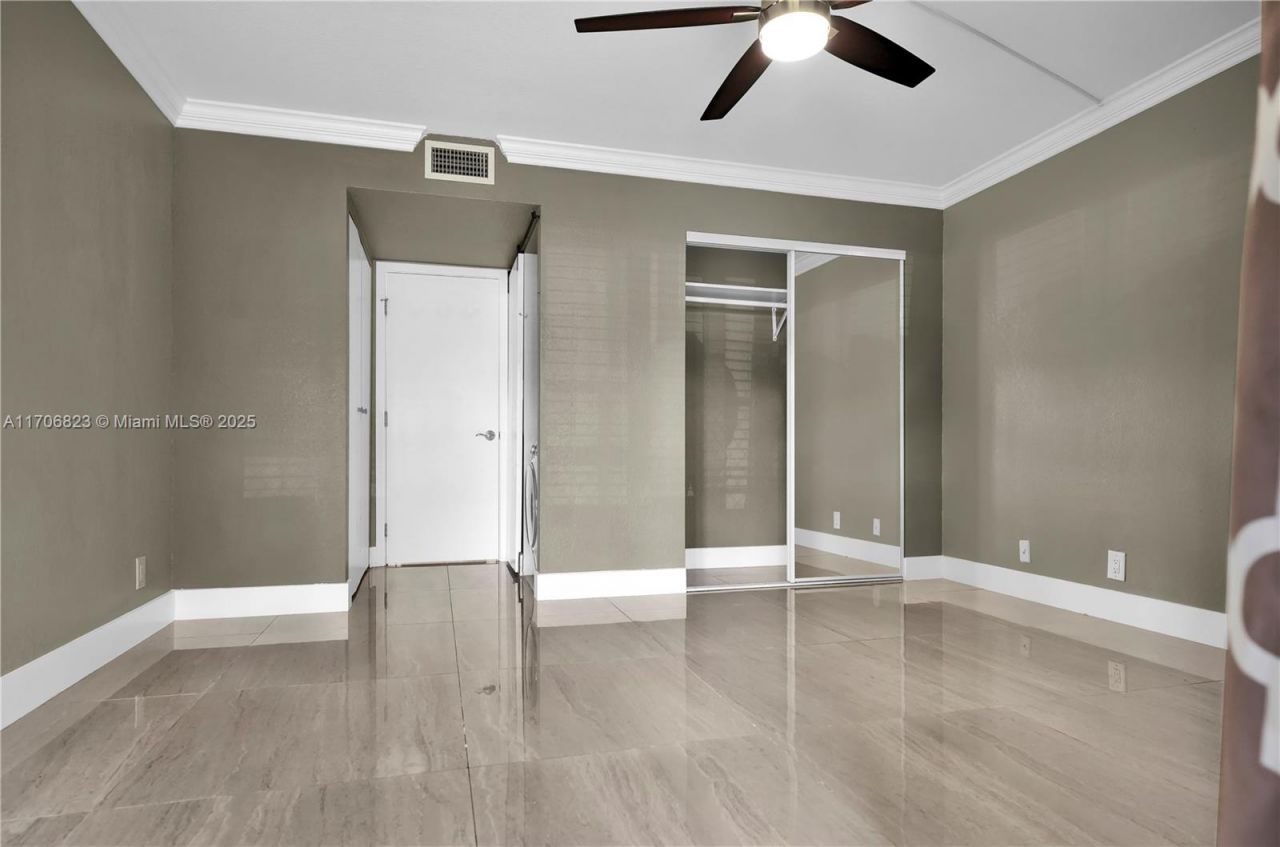 8550 N Sherman Cir, Unit 105, Miramar, FL 33025 Photo