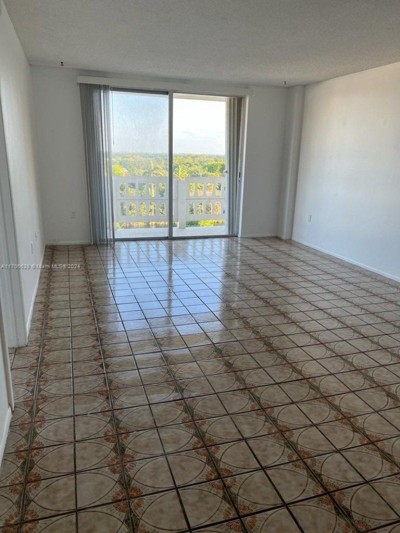 15600 NW 7th Ave, Unit 821, Miami, FL 33169 Photo