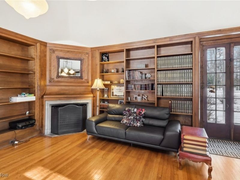 1688 Oakwood Drive, Cleveland Heights, OH 44121 Photo 17