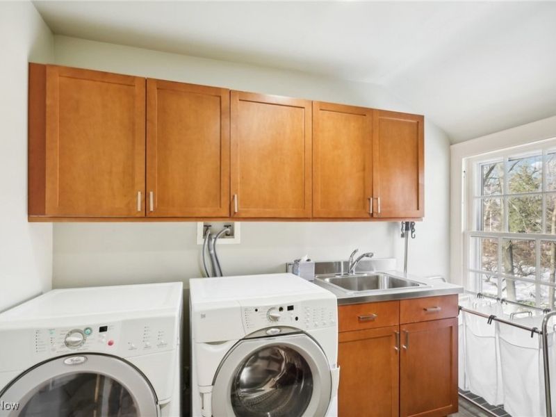 1688 Oakwood Drive, Cleveland Heights, OH 44121 Photo 19