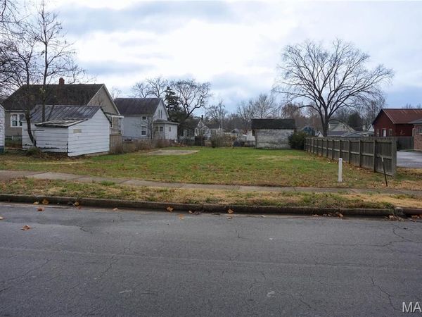 104 E 3rd Street, Rolla, MO 65401