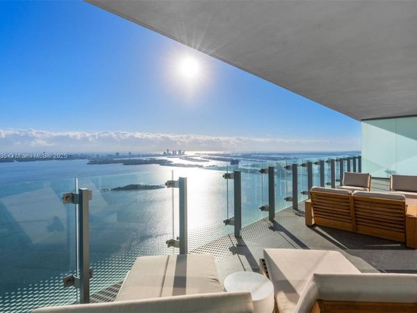 700 NE 26th Ter, Unit 4902, Miami, FL 33137