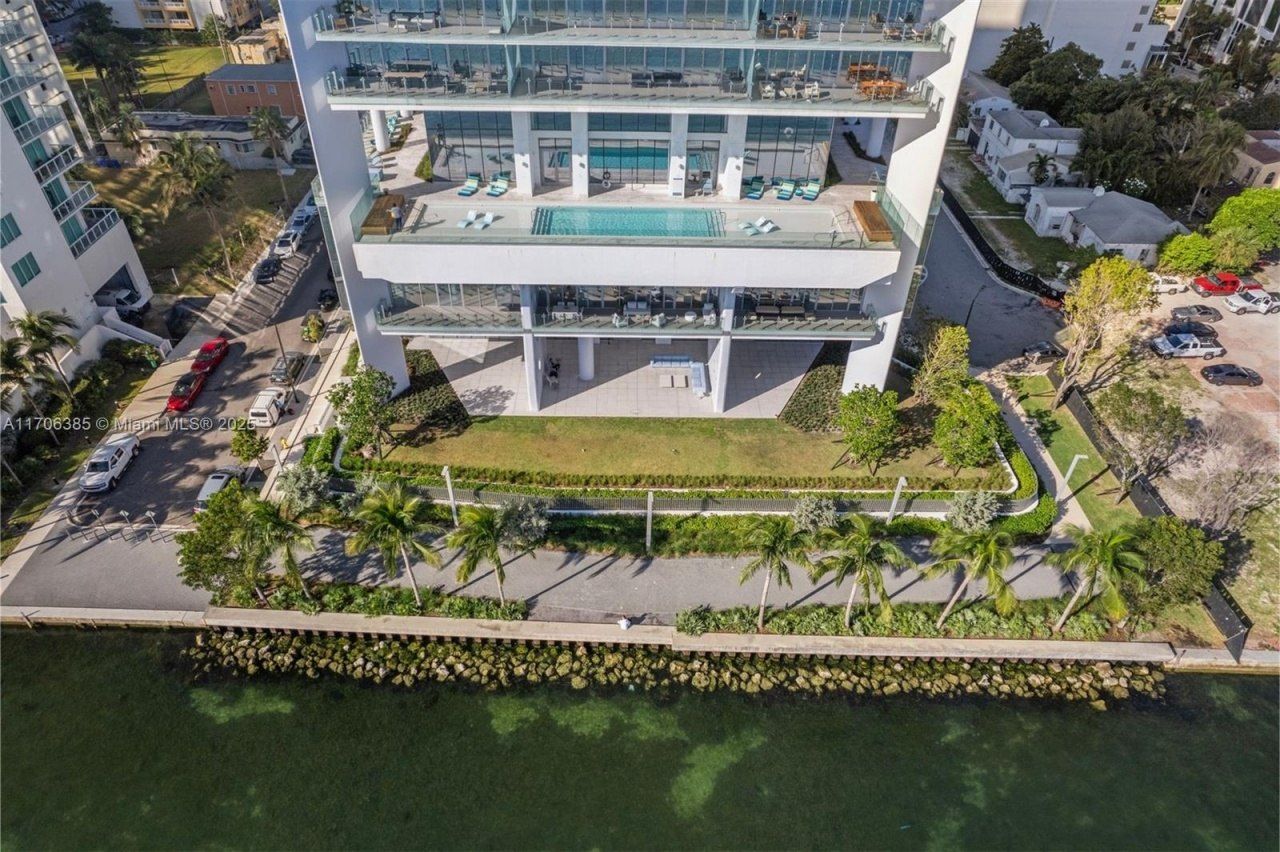 700 NE 26th Ter, Unit 4902, Miami, FL 33137 Photo