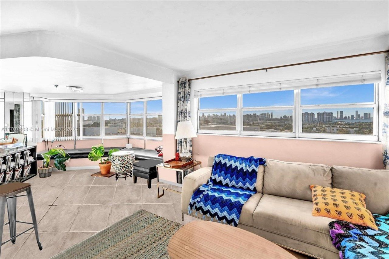 1881 Washington Ave, Unit 16H, Miami Beach, FL 33139 Photo