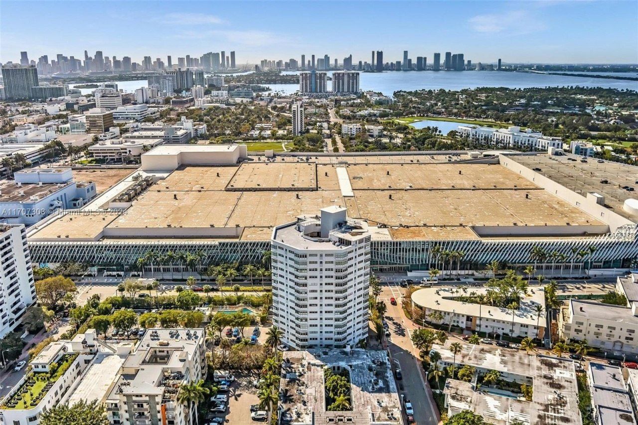 1881 Washington Ave, Unit 16H, Miami Beach, FL 33139 Photo