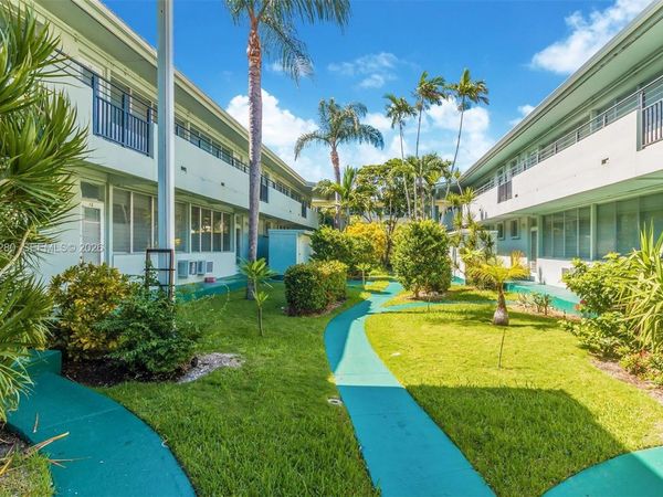 1060 98 St, Bay Harbor Islands, FL 33154