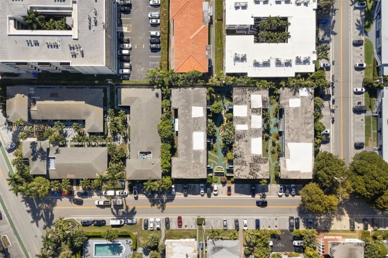 1060 98 St, Bay Harbor Islands, FL 33154 Photo