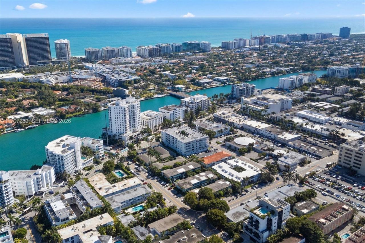 1060 98 St, Bay Harbor Islands, FL 33154 Photo