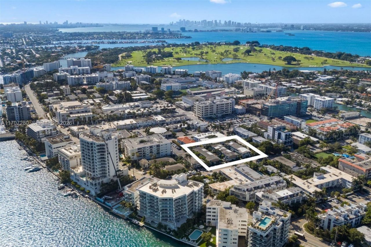 1060 98 St, Bay Harbor Islands, FL 33154 Photo