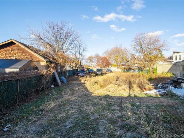 139-16 219th, Jamaica, NY 11412