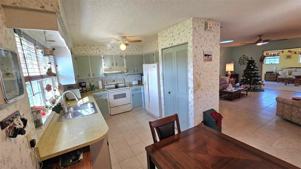 40 Sandra Circle, New Smyrna Beach, FL 32168 Photo