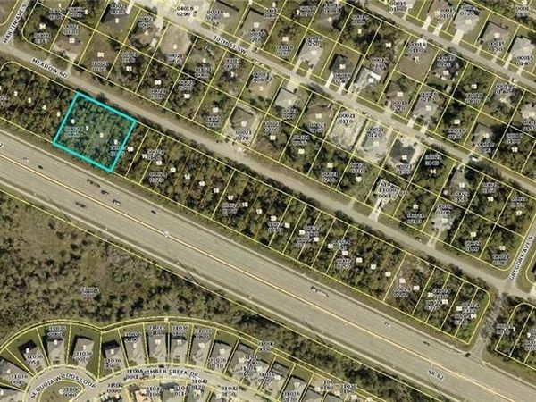 722 Meadow RD, LEHIGH ACRES, FL 33973