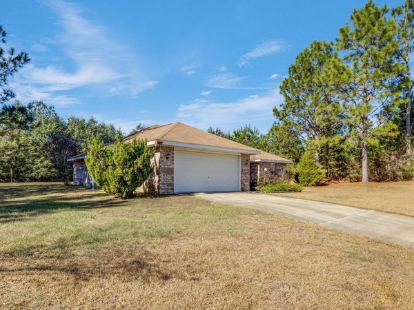 8180 Shooter Lane, Laurel Hill, FL 32567