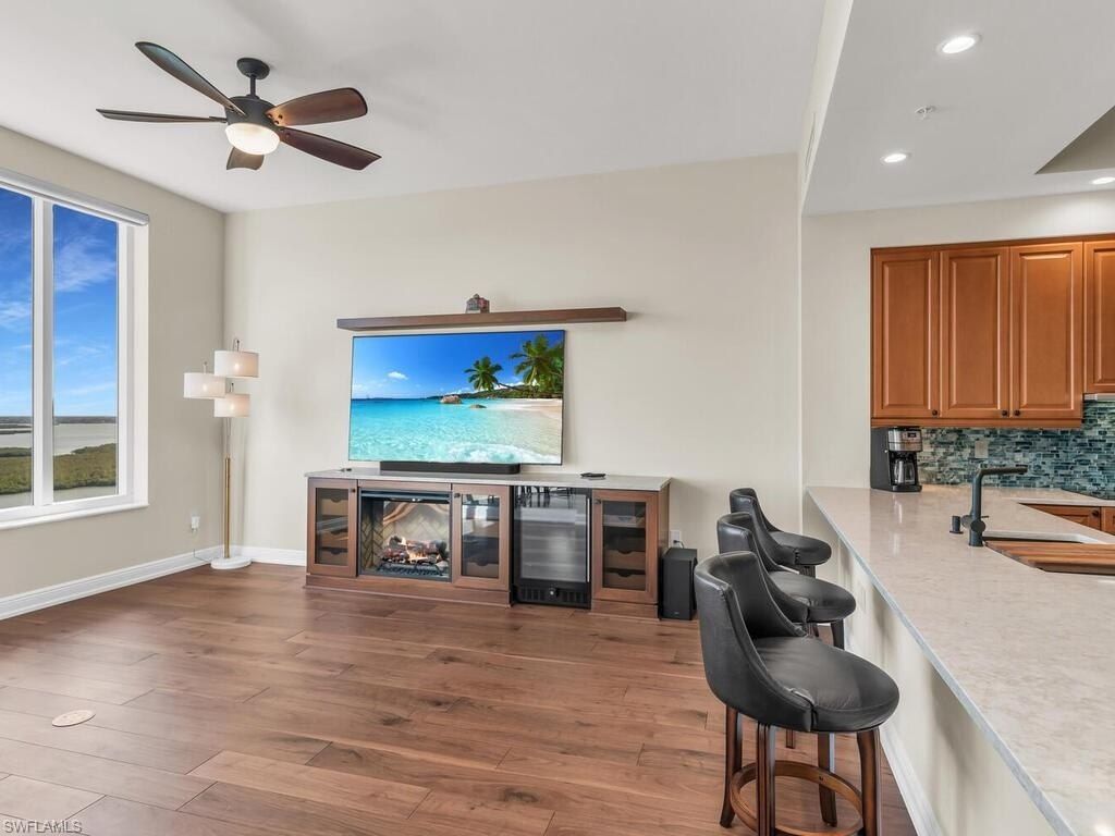 1050 Borghese Ln, Unit 2105, Naples, FL 34114 Photo