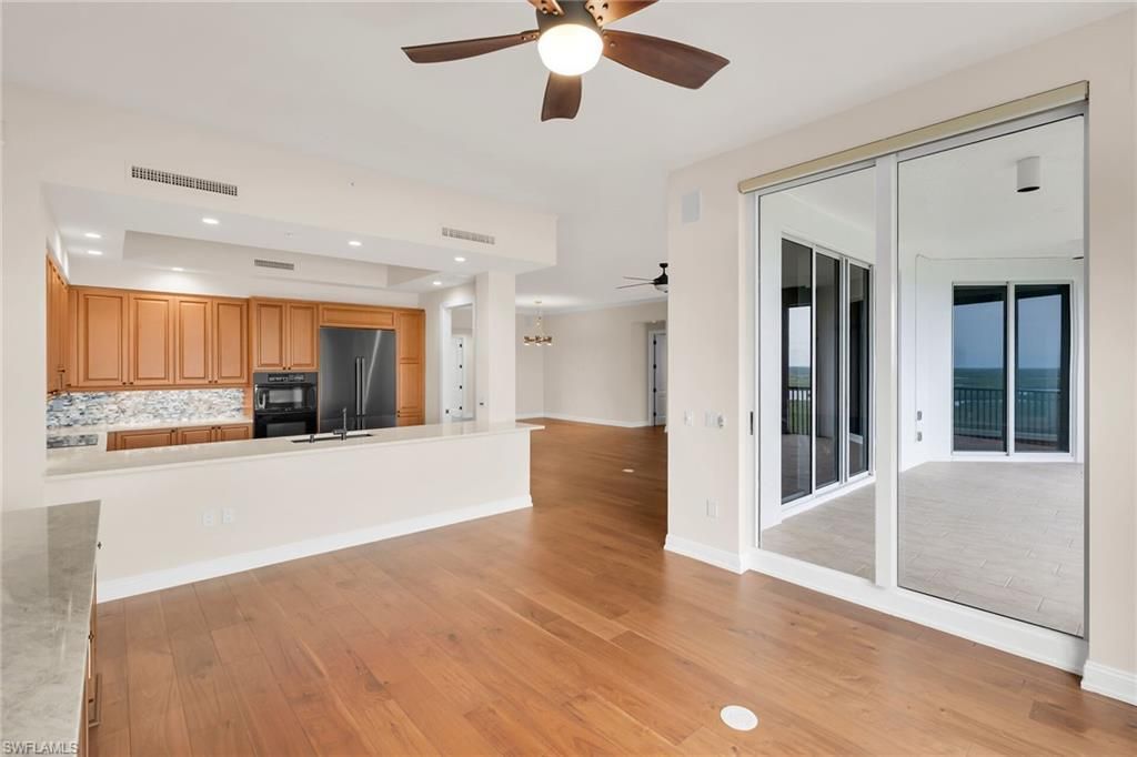 1050 Borghese Ln, Unit 2105, Naples, FL 34114 Photo