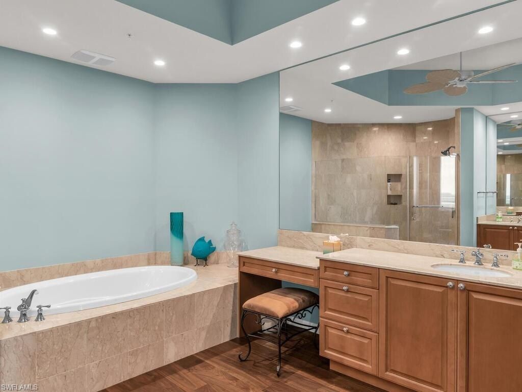 1050 Borghese Ln, Unit 2105, Naples, FL 34114 Photo