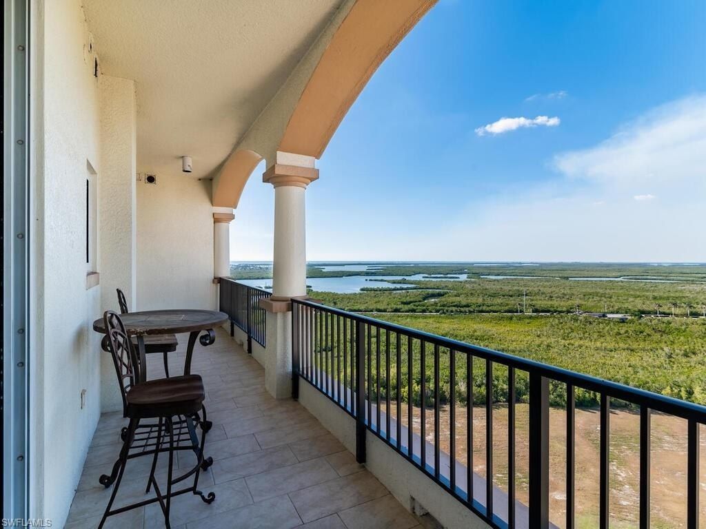 1050 Borghese Ln, Unit 2105, Naples, FL 34114 Photo