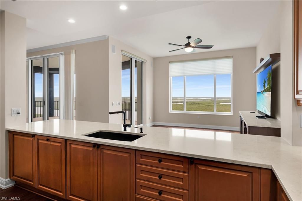 1050 Borghese Ln, Unit 2105, Naples, FL 34114 Photo
