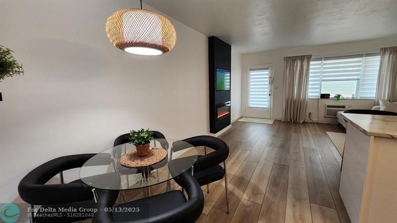 1015 SW 11th Avenue, Unit 14K, Hallandale Beach, FL 33009 Photo