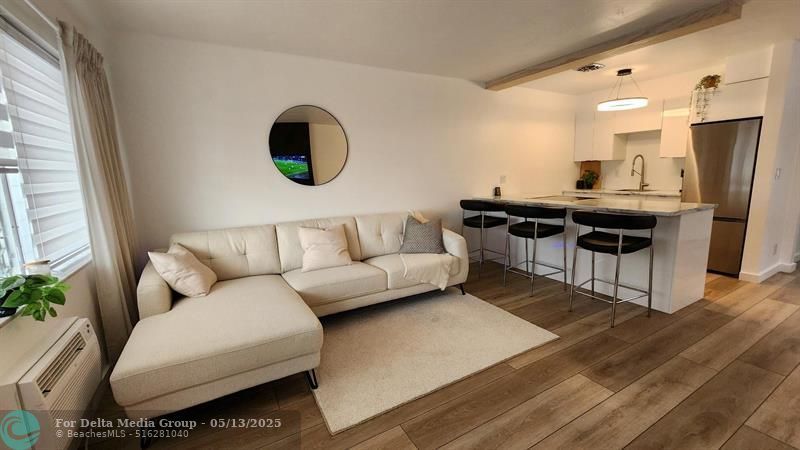 1015 SW 11th Avenue, Unit 14K, Hallandale Beach, FL 33009 Photo