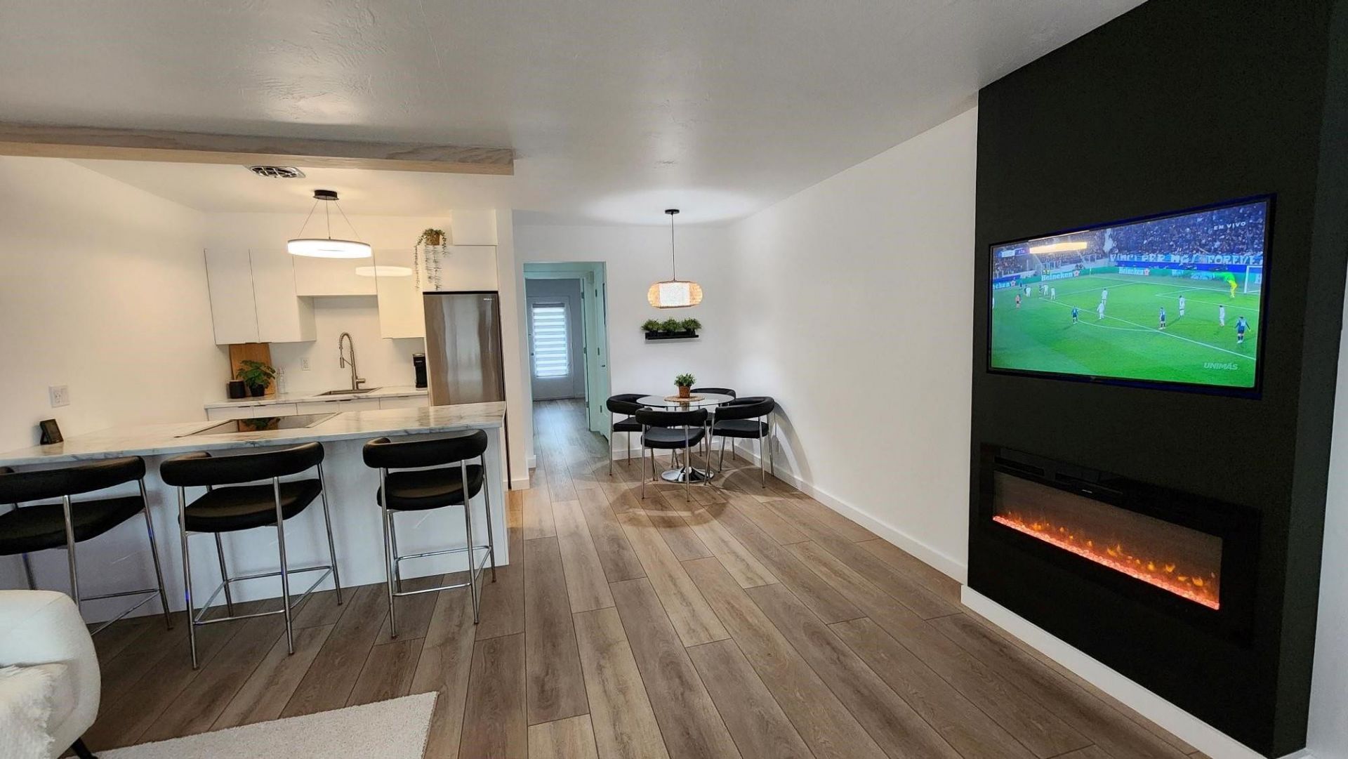 1015 SW 11th Avenue, Unit 14K, Hallandale Beach, FL 33009 Photo