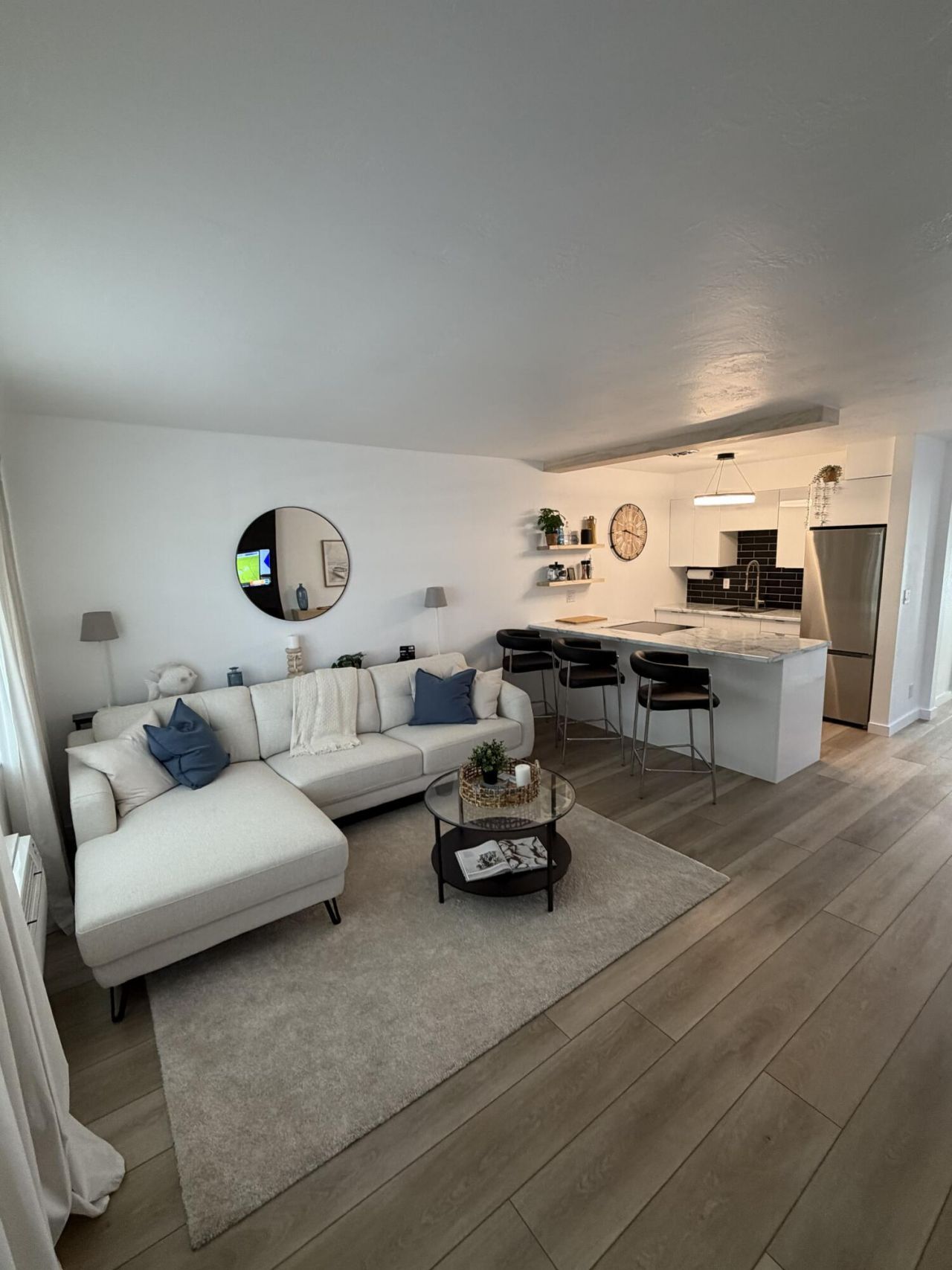 1015 SW 11th Avenue, Unit 14K, Hallandale Beach, FL 33009 Photo